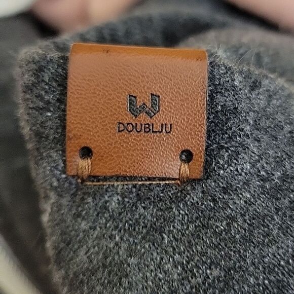 Doublju. Women's Sweatshirt Jacket. Size Large. Like New - Picture 6 of 6